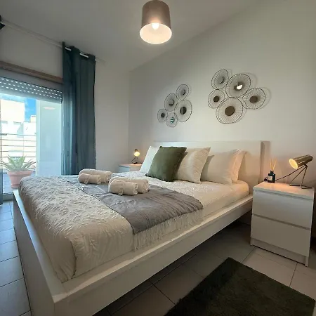 John Shelter Appartement *