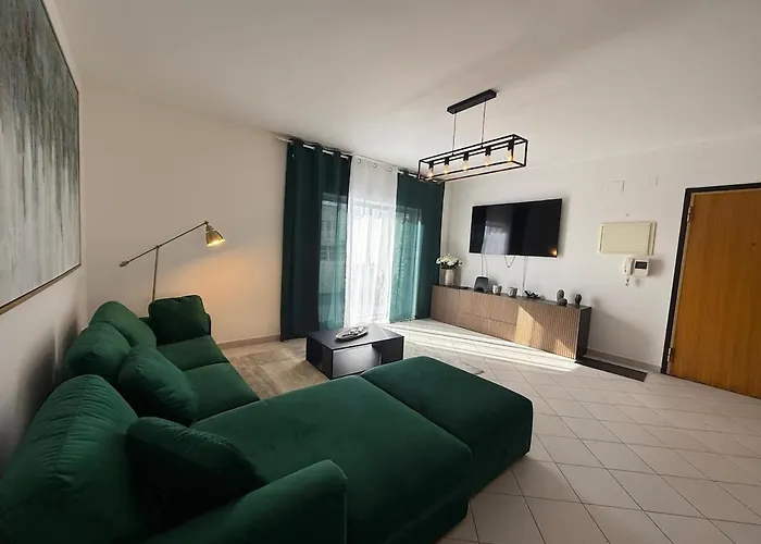 John Shelter Lejlighed